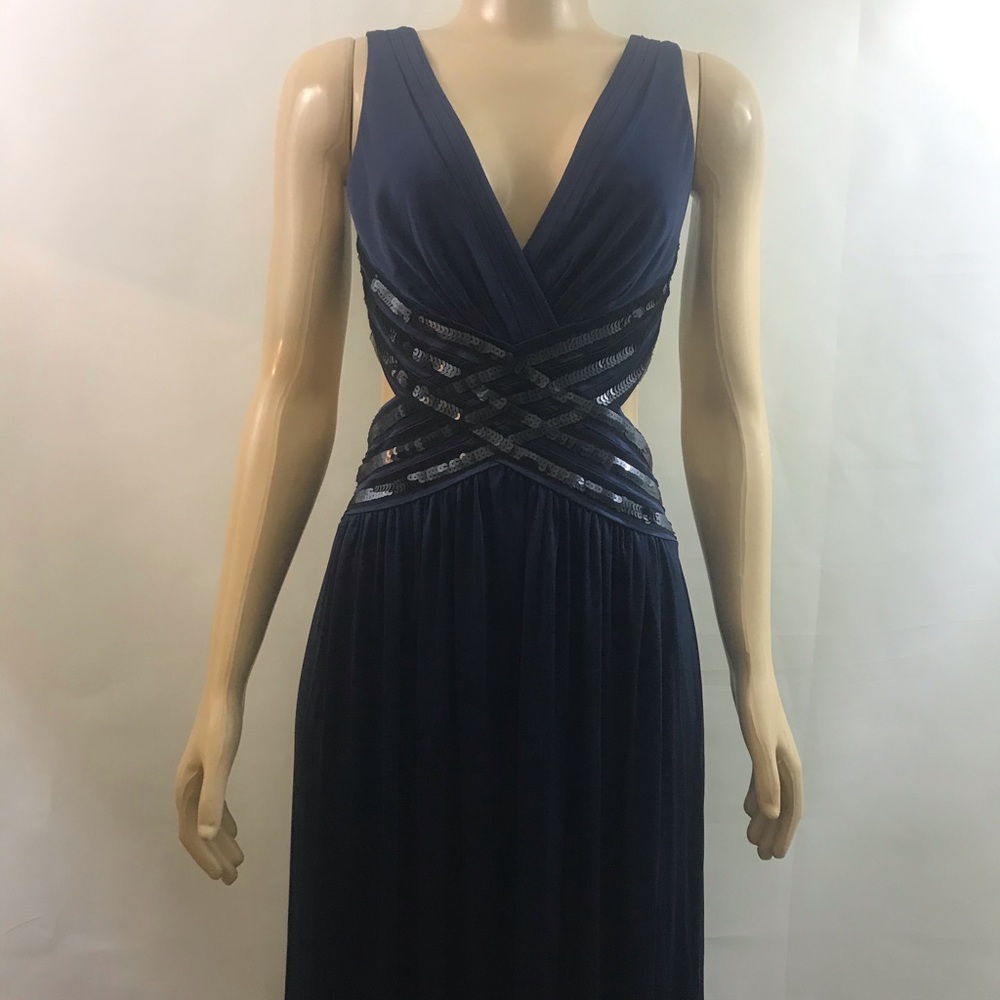 BCBG MAXAZRIA 👠🍷stunning Sexy satin Maxi dress - Picture 13 of 16